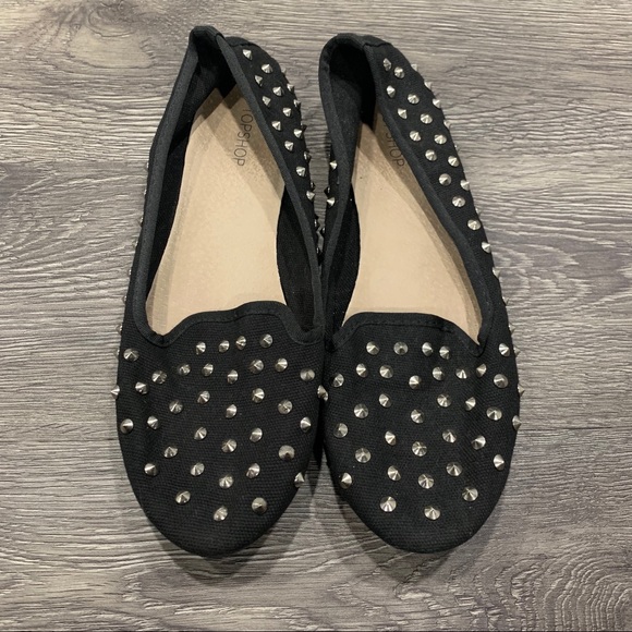 Topshop Shoes - Topshop Women Spike Black Slip On Shoes SZ 38